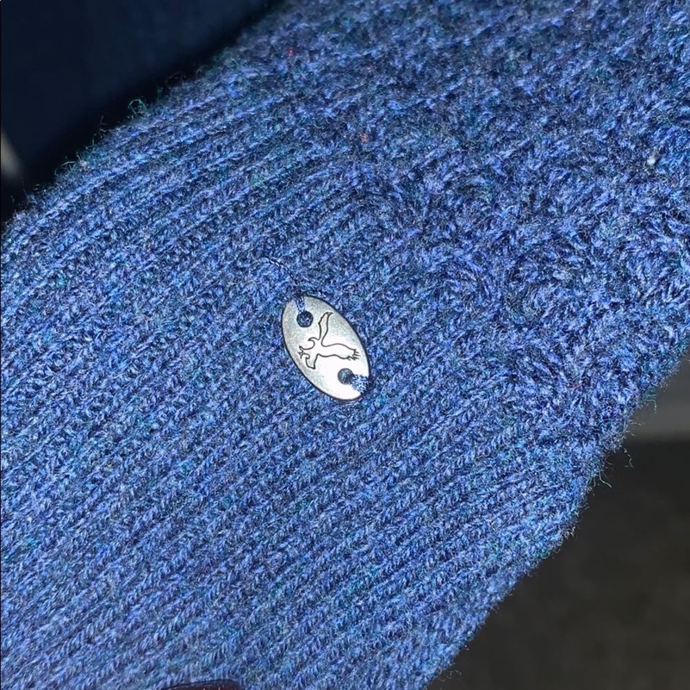 American eagle sweater - Picture 2 of 3